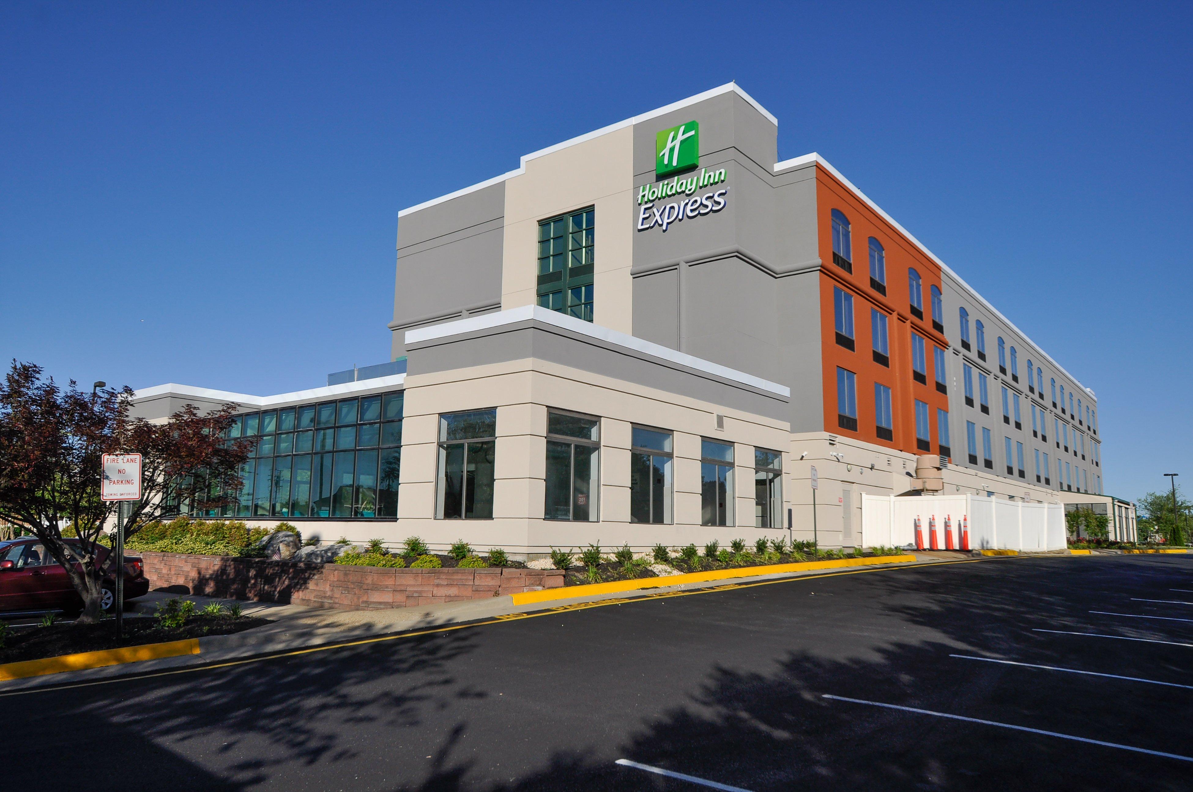 Hotel Wingate By Wyndham Stafford/Quantico Extérieur photo